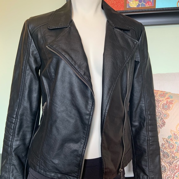 Cupcakes and Cashmere Faux Leather Moro Jacket - Picture 2 of 9